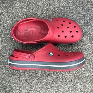 Red, gently used, crocbands.
